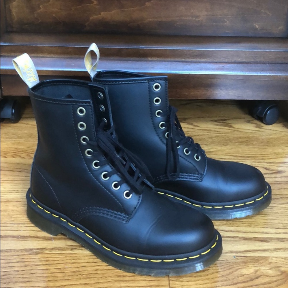 Black vegan Dr.Martens